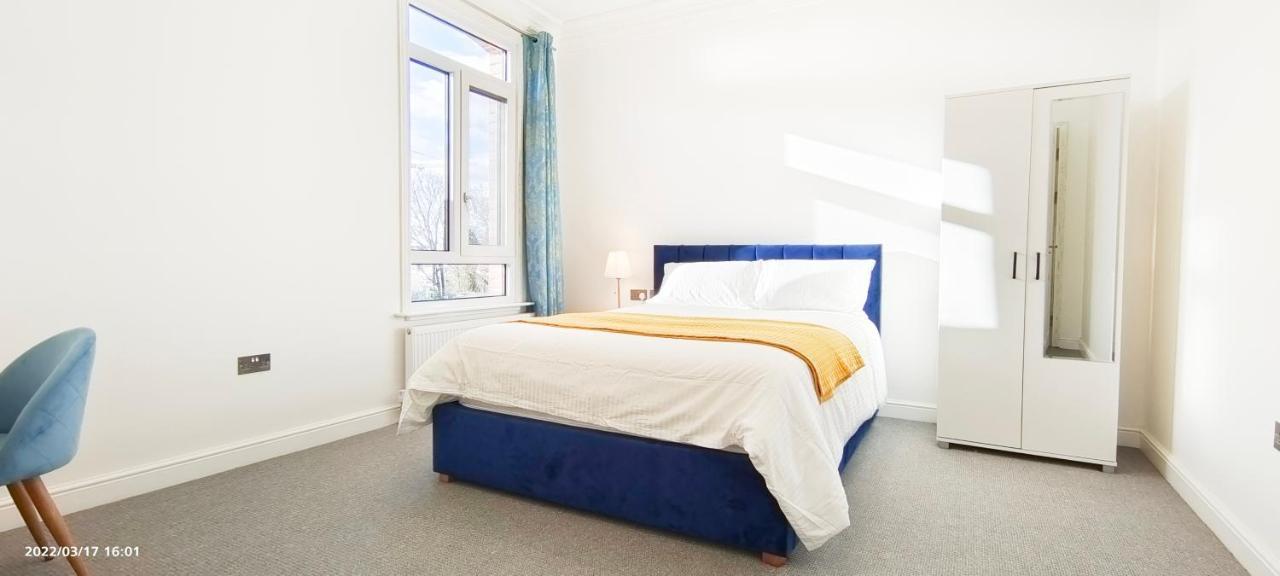 Marigold Villa Harrow Bagian luar foto
